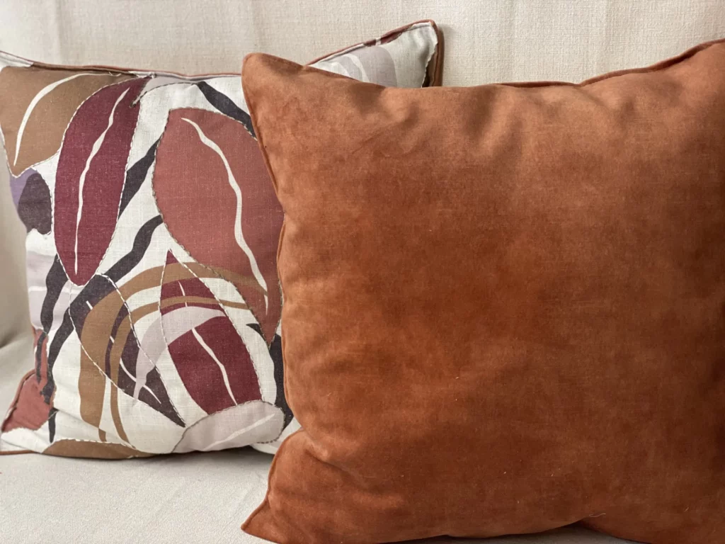 coussins en lin brode dos velours 50x50